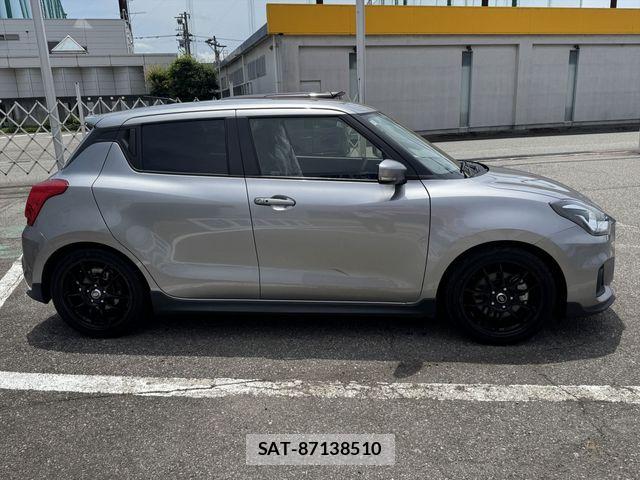 Suzuki SWIFT 2018-03 7225758-3