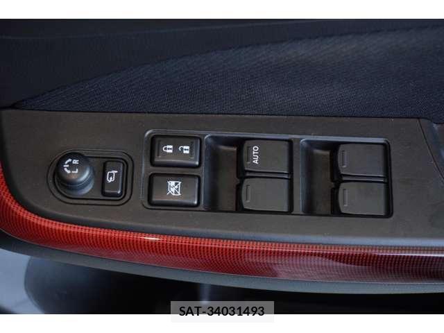 Suzuki SWIFT 2018-06 7225759-25