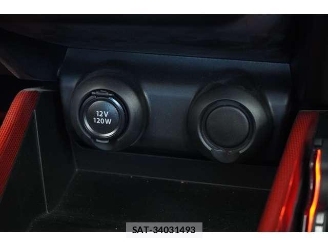 Suzuki SWIFT 2018-06 7225759-28