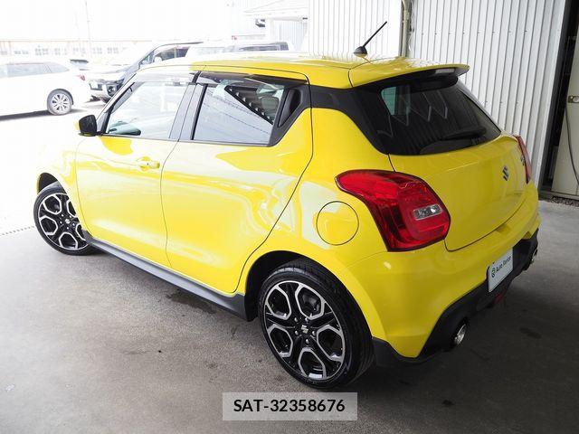 Suzuki SWIFT 2018-05 7225760-4