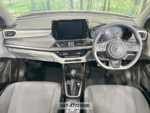 Suzuki SWIFT 2024-02 7225786-1