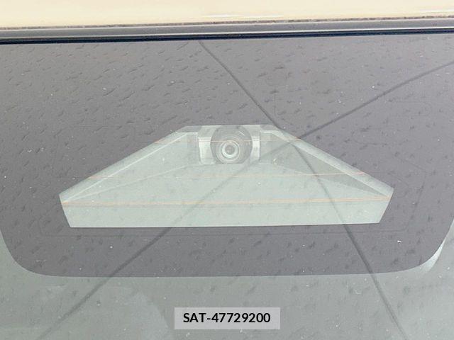 Suzuki SWIFT 2024-02 7225786-4