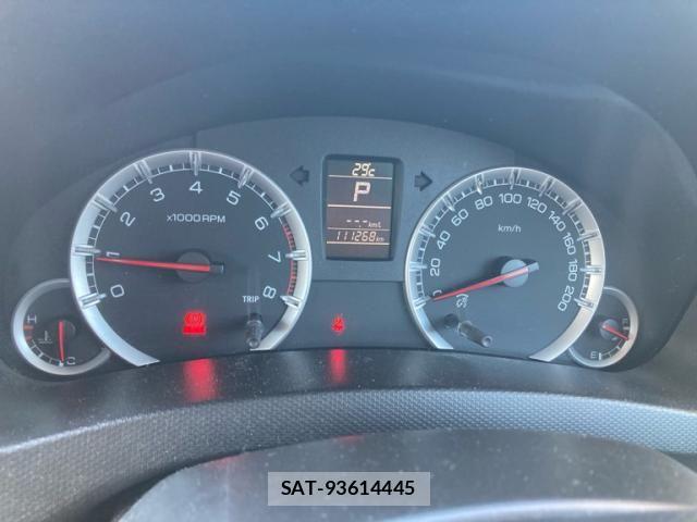 Suzuki SWIFT 2012-03 7225727-11