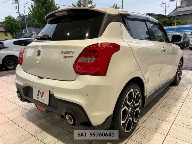 Suzuki SWIFT 2022-02 7225777-17