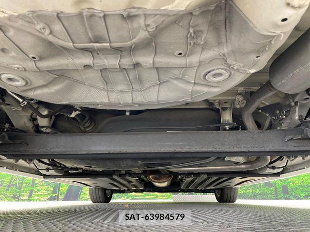 Suzuki SWIFT 2021-05 7225767-18