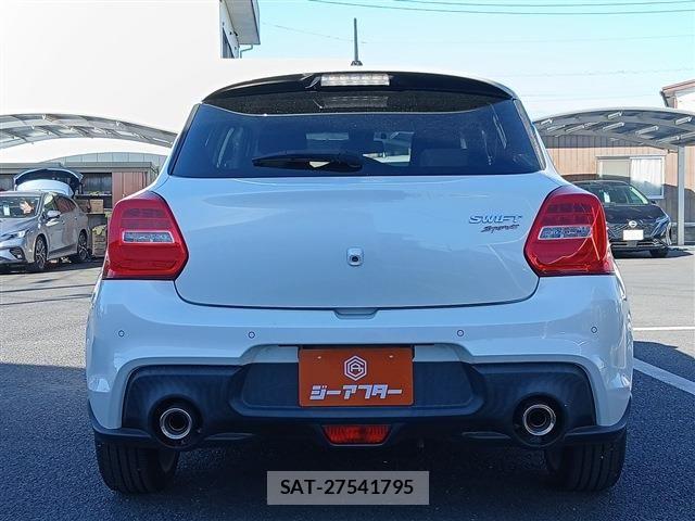 Suzuki SWIFT 2020-08 7225773-9