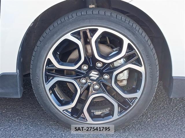 Suzuki SWIFT 2020-08 7225773-13
