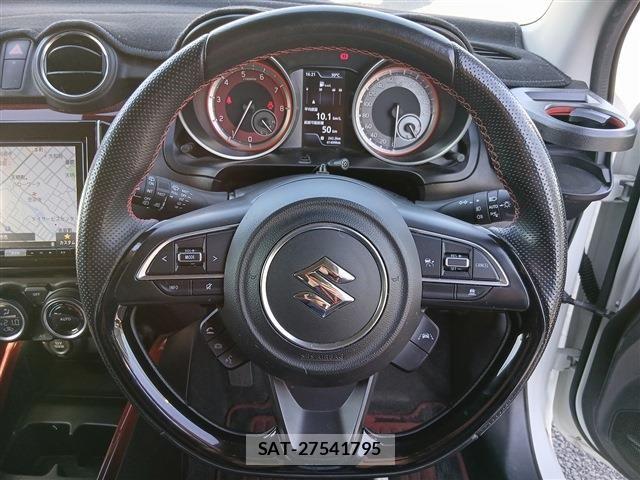 Suzuki SWIFT 2020-08 7225773-18