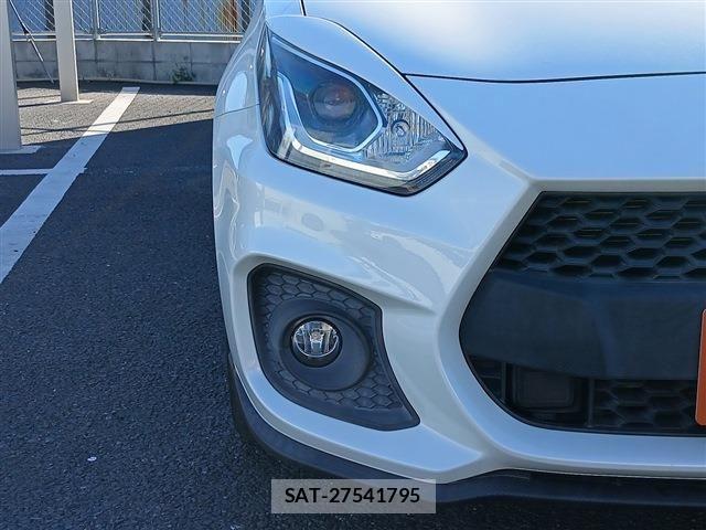 Suzuki SWIFT 2020-08 7225773-24