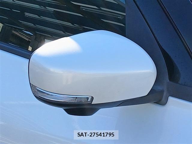 Suzuki SWIFT 2020-08 7225773-28
