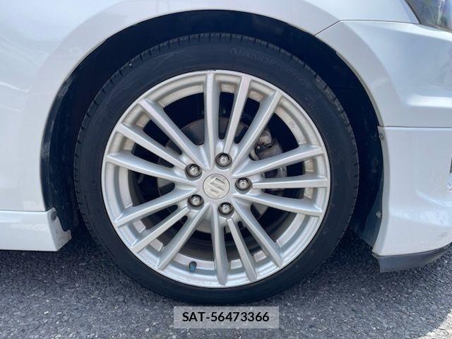 Suzuki SWIFT 2014-02 7225732-11