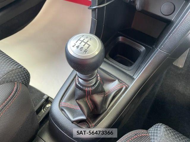 Suzuki SWIFT 2014-02 7225732-14