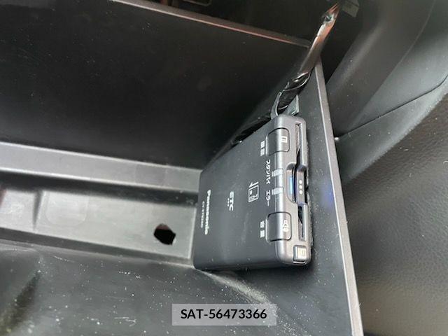 Suzuki SWIFT 2014-02 7225732-26