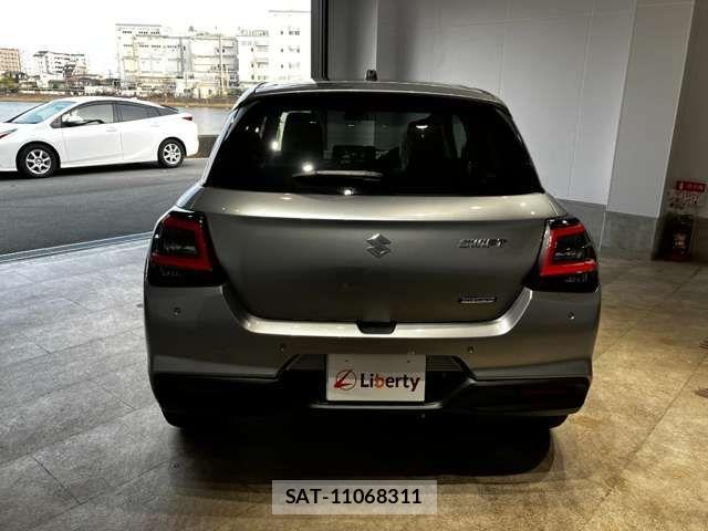 Suzuki SWIFT 2025-01 7225793-10