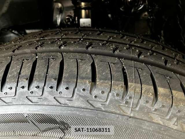 Suzuki SWIFT 2025-01 7225793-16