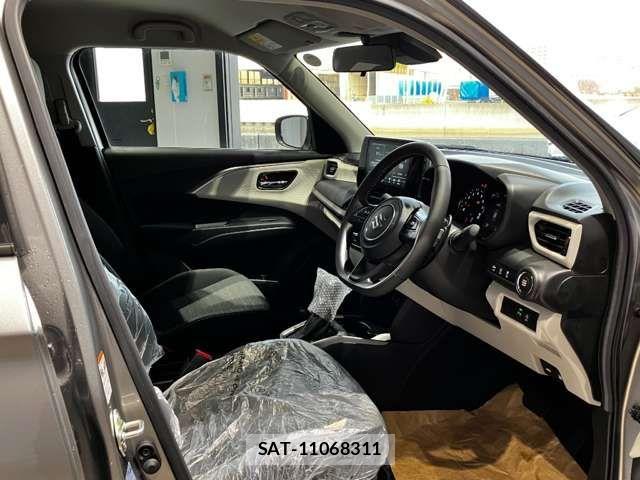Suzuki SWIFT 2025-01 7225793-18