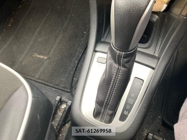 Suzuki SWIFT 2015-09 7225740-19