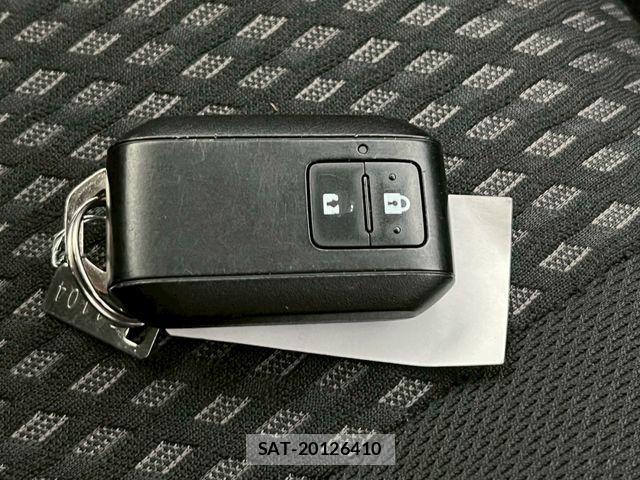 Suzuki SWIFT 2017-07 7225751-20