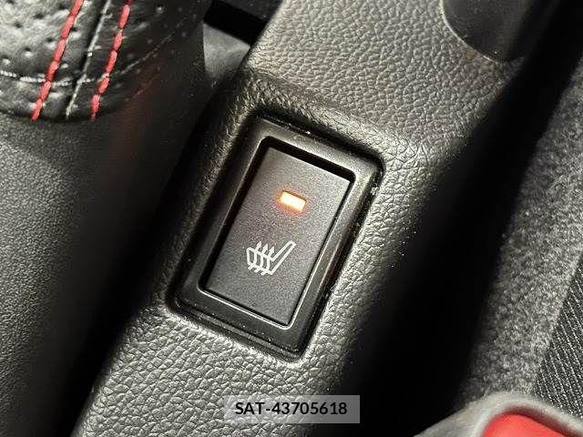 Suzuki SWIFT 2021-04 7225766-5