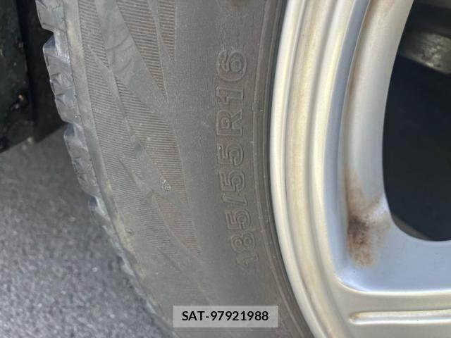 Suzuki SWIFT 2010-10 7225729-10