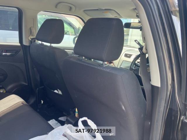 Suzuki SWIFT 2010-10 7225729-15