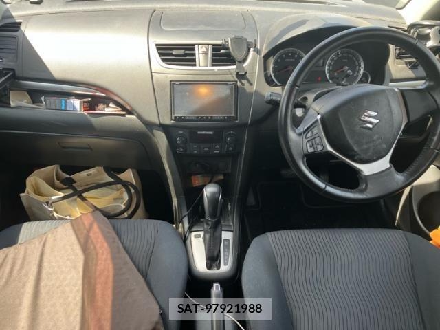 Suzuki SWIFT 2010-10 7225729-19
