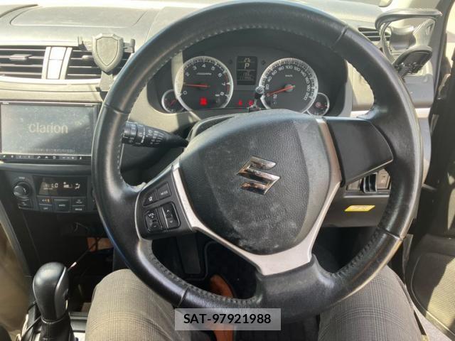Suzuki SWIFT 2010-10 7225729-20