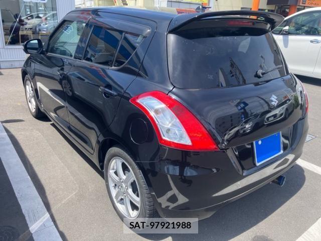 Suzuki SWIFT 2010-10 7225729-6