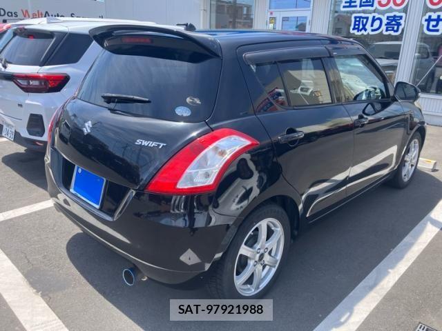 Suzuki SWIFT 2010-10 7225729-7