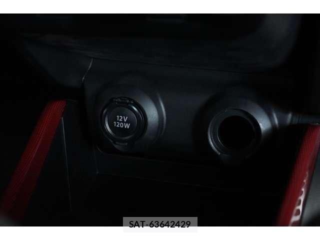 Suzuki SWIFT 2023-08 7225784-26