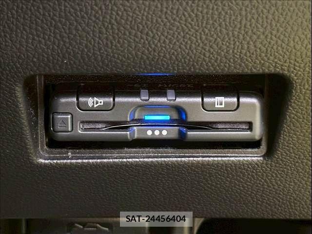 Suzuki SWIFT 2021-05 7225774-14