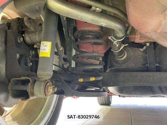Suzuki SWIFT 2015-03 7225735-19
