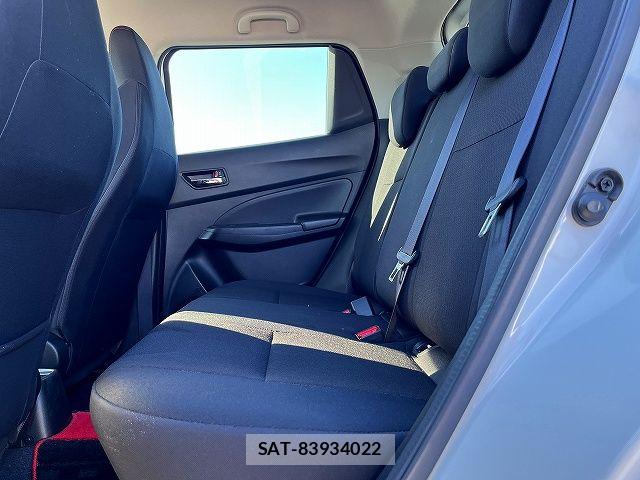 Suzuki SWIFT 2018-04 7252499-12