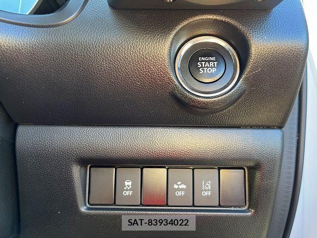 Suzuki SWIFT 2018-04 7252499-16