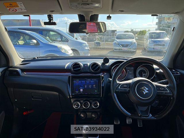 Suzuki SWIFT 2018-04 7252499-1
