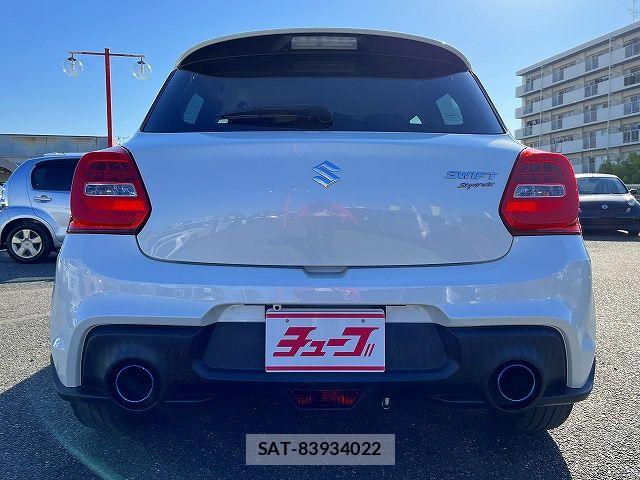 Suzuki SWIFT 2018-04 7252499-23