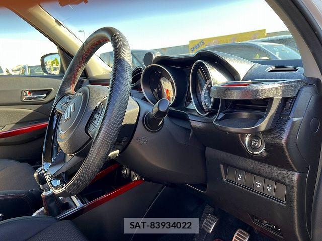 Suzuki SWIFT 2018-04 7252499-3