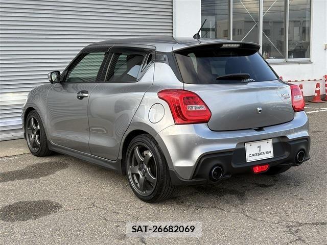 Suzuki SWIFT 2021-05 7252495-11