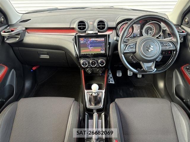 Suzuki SWIFT 2021-05 7252495-17