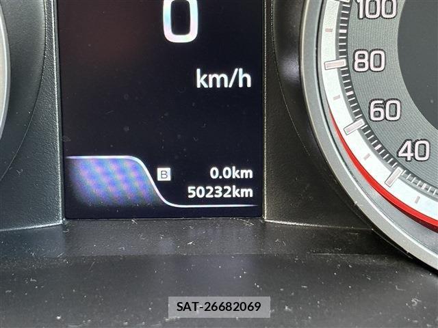 Suzuki SWIFT 2021-05 7252495-25