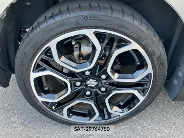 Suzuki SWIFT 2020-09 7252500-6