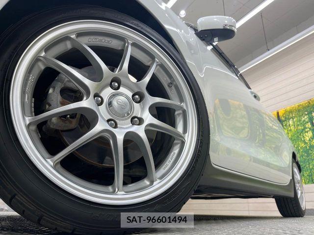Suzuki SWIFT 2019-10 7252498-12