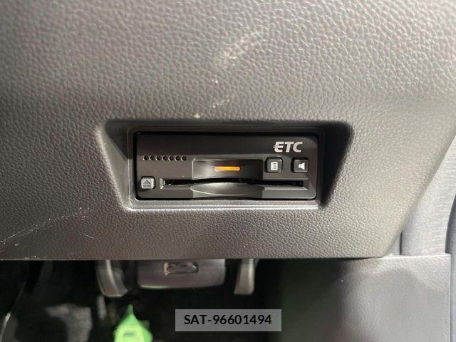 Suzuki SWIFT 2019-10 7252498-3