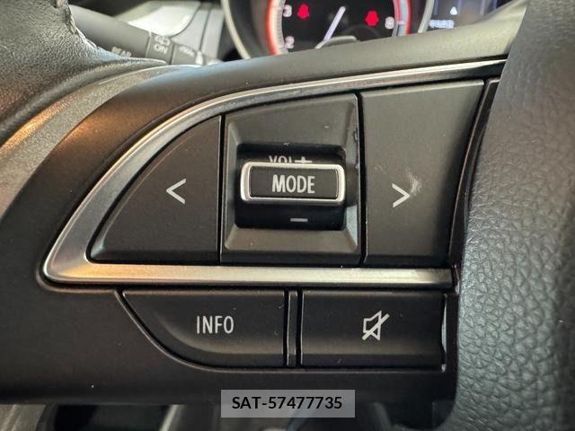 Suzuki SWIFT 2017-09 7252497-13
