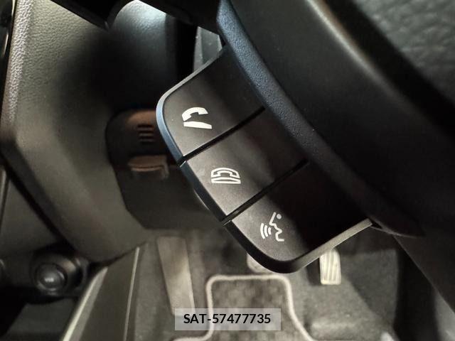 Suzuki SWIFT 2017-09 7252497-14
