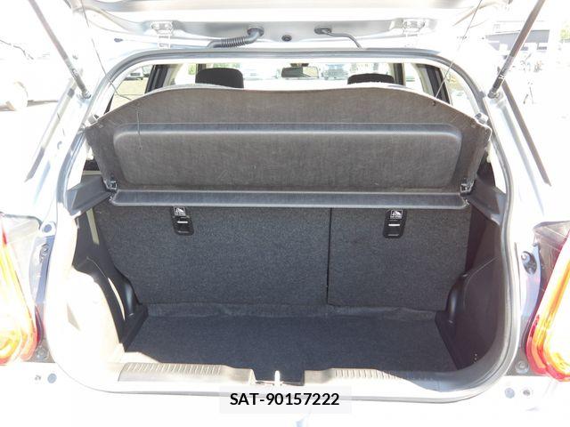 Suzuki SWIFT 2019-08 7273062-19