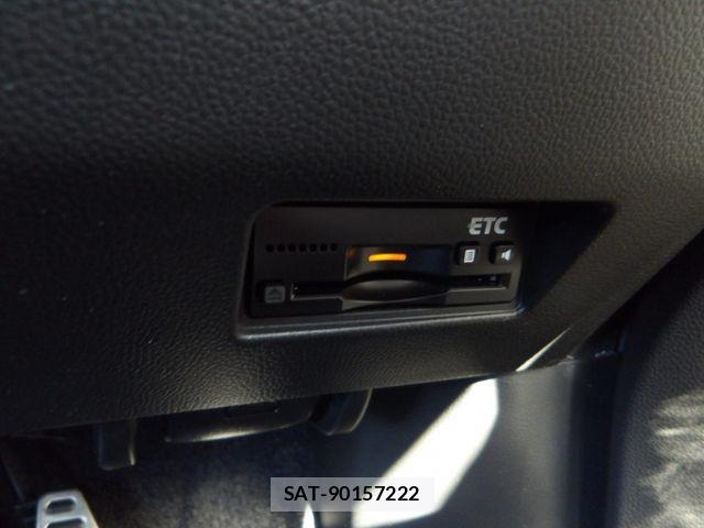 Suzuki SWIFT 2019-08 7273062-8