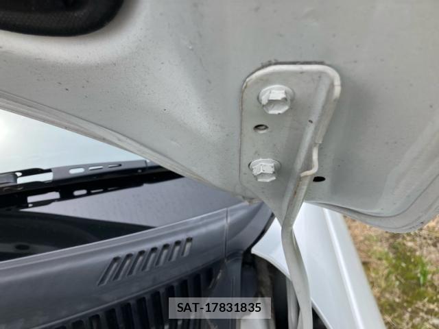 Suzuki SWIFT 2014-11 7273060-22