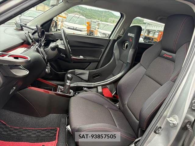 Suzuki SWIFT 2021-02 7273058-17