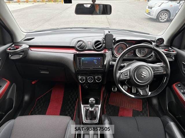 Suzuki SWIFT 2021-02 7273058-1